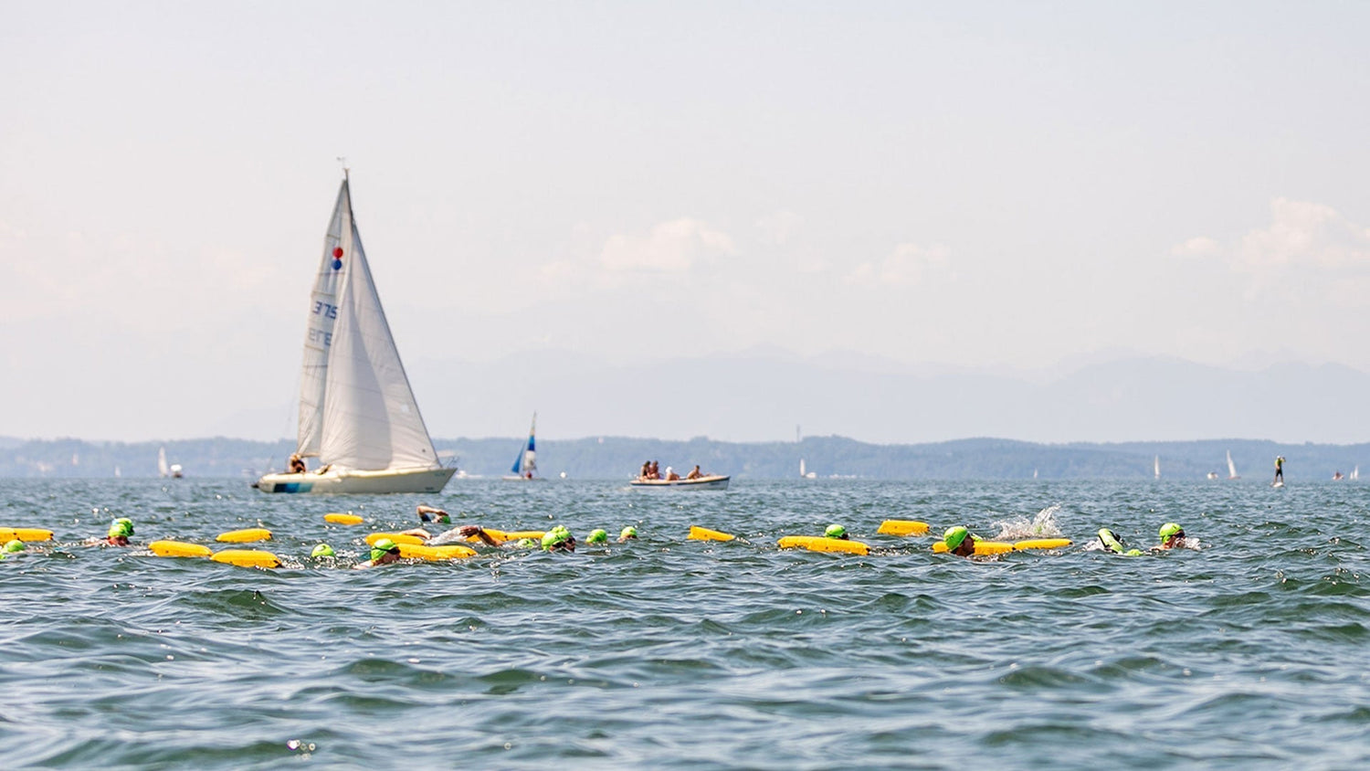 Cross’n’Chill 2025 – Swim safely for a good cause – with RESTUBE onboard!