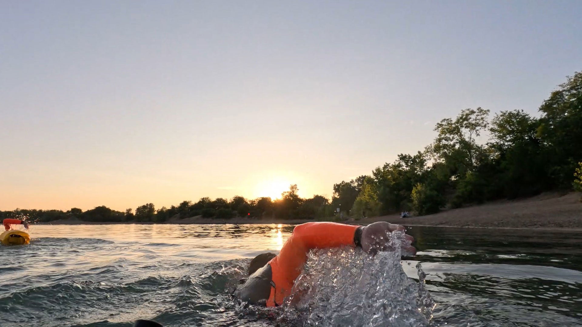 Tips for great shots while swimming