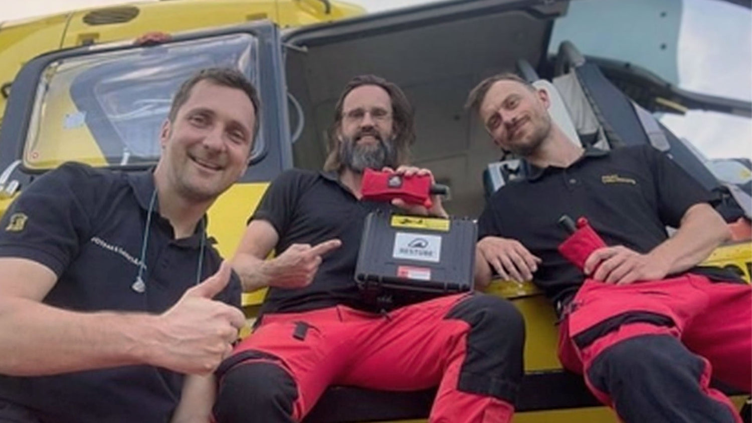 Successful rescue from the Weißer See: first operation with RESTUBE