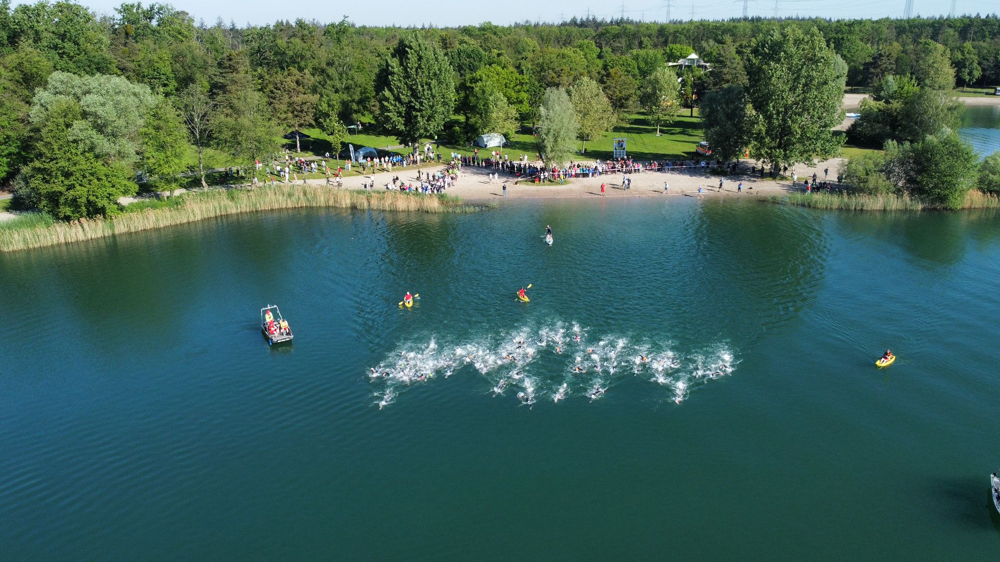 Safely Reaching the Finish Line Together: RESTUBE Protects Athletes at the Heidesee Triathlon in Forst