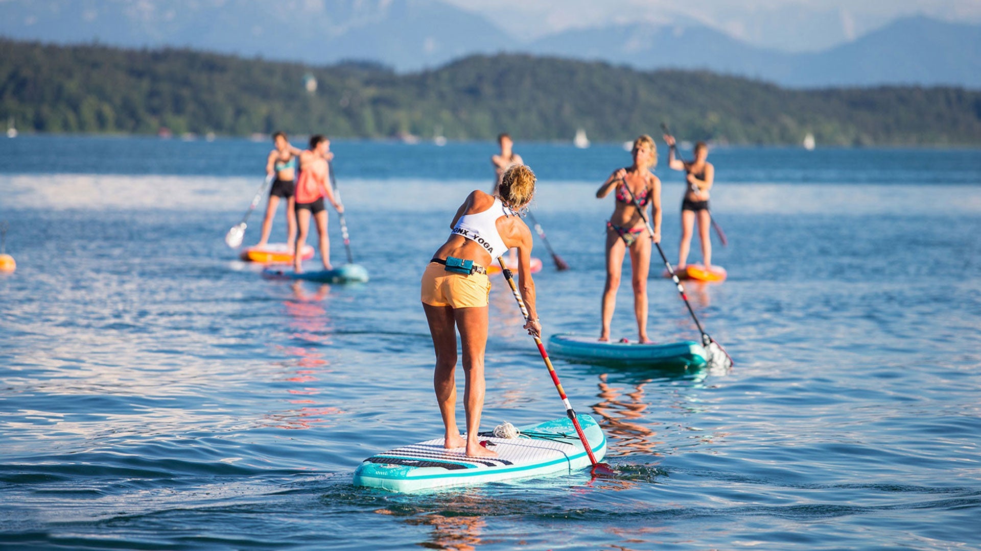 Stand Up Paddle Tour: Unleash Adventure – With Safety at Your Side