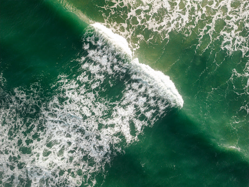 Comprendre l'hydrodynamique : courants, vagues et mouvements de l'eau