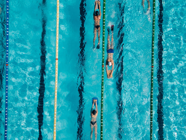 Brevetti di nuoto e corso bagnino: perché un brevetto da solo non è sufficiente